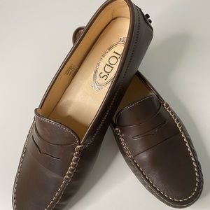 TODS Gommini Brown Leather Driver Loafers - W 8.5 NWT